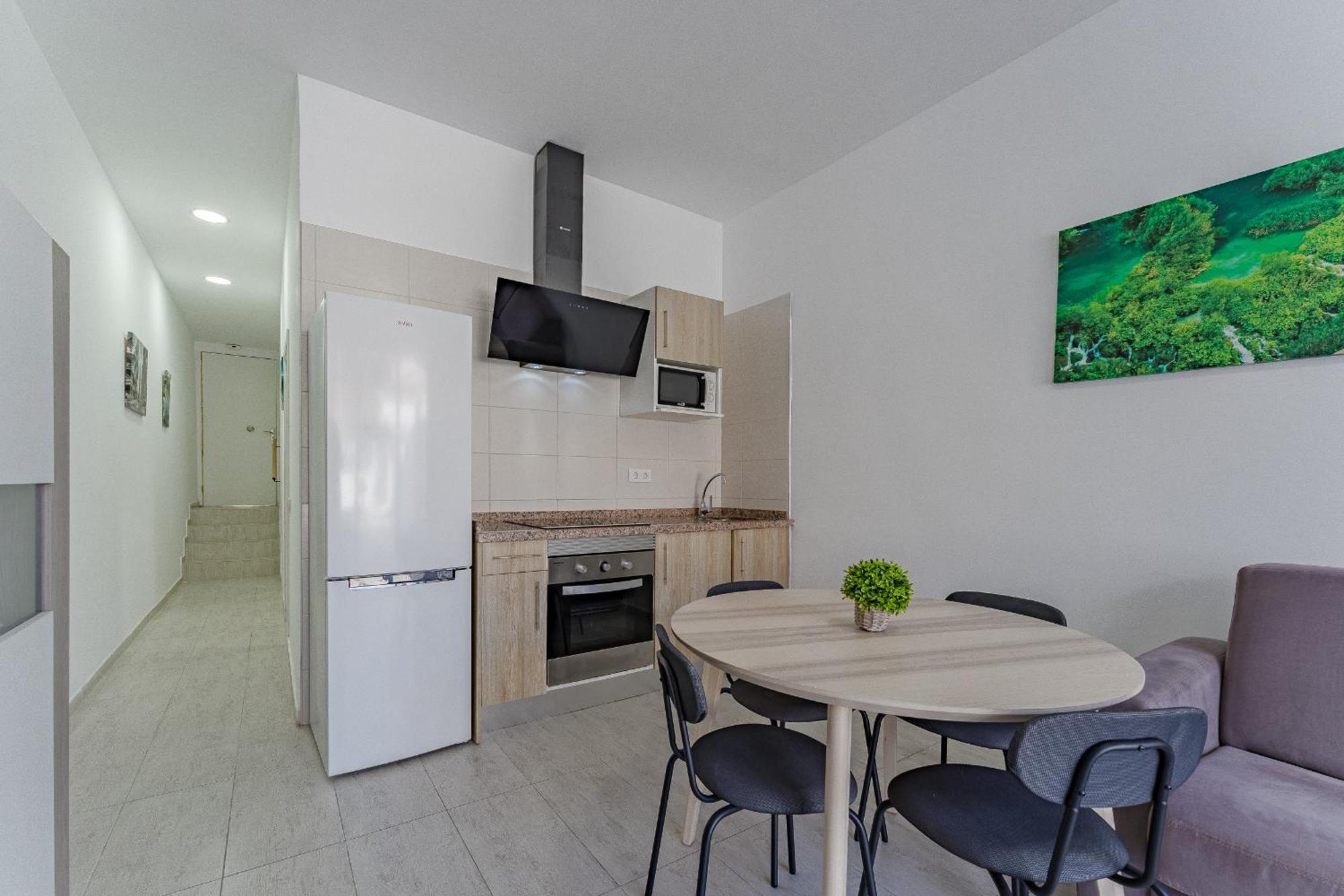 Apartamento En Parque Santiago II Арона Екстериор снимка